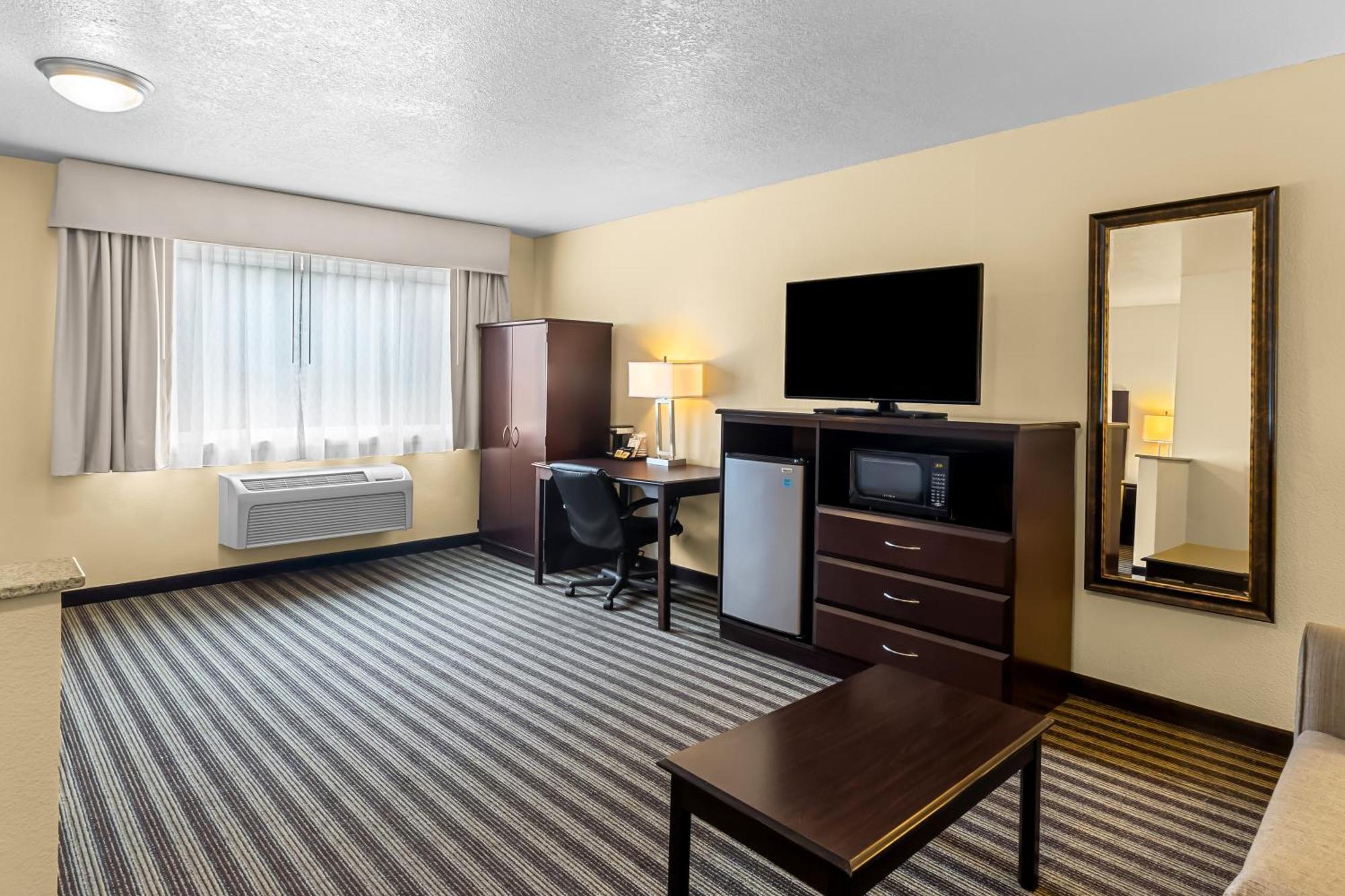 Quality Inn & Suites Vancouver - Hazel Dell Екстер'єр фото